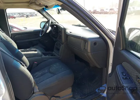 2004 Chevrolet Avalanche 1500 z USA, uszkodzony, nr VIN 3GNEK12T54G307783